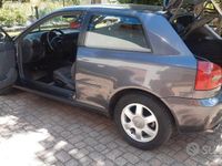 Usata Audi A3 110 CV (80 kW) 2000 Grigio Utilitaria