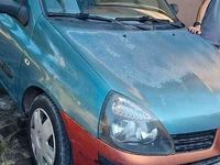 Usata Renault Clio II 68 CV (50 kW) 2005 Berlina