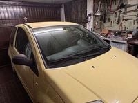 Usata Citroën C2 Exclusive 60 CV (44 kW) 2005 Giallo Utilitaria