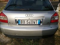 Usata Audi A3 102 CV (75 kW) 2001 Grigio Berlina