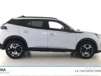 Usata Peugeot 2008 Allure 101 CV (74 kW) 2025 Bianco SUV
