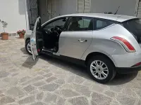 Usata Lancia Delta 120 CV (88 kW) 2009 Utilitaria