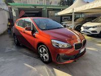 Usata BMW 216 Active Tourer Advantage 116 CV (85 kW) 2018 Rosso Monovolume