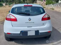 Usata Renault Mégane III 90 CV (66 kW) 2010 Bianco Berlina