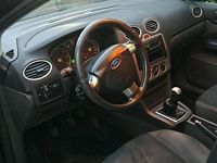 Usata Ford Focus 115 CV (84 kW) 2007 Nero Station wagon