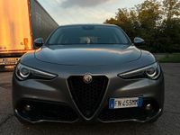 Usata Alfa Romeo Stelvio Executive 180 CV (132 kW) 2018 Grigio SUV