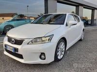 Usata Lexus CT200h Luxury Line 136 CV (100 kW) 2011 Bianco Berlina