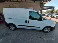 Usata Fiat Doblò 105 CV (77 kW) 2016 Bianco Monovolume
