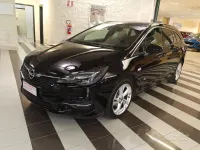Usata Opel Astra S 122 CV (89 kW) 2022 Nero Utilitaria