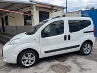 Usata Fiat Qubo Trekking 75 CV (55 kW) 2011 Bianco Monovolume