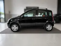 Usata Fiat Panda Climbing 60 CV (44 kW) 2009 Nero Utilitaria
