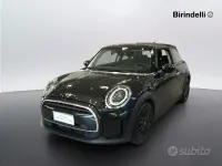 Usata Mini Cooper Business 136 CV (100 kW) 2022 Midnight black metallizzato Utilitaria