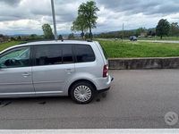 Usata VW Touran 101 CV (74 kW) 2010 Grigio Monovolume
