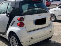Usata Smart ForTwo Coupé 61 CV (44 kW) 2009 Bianco Coupé