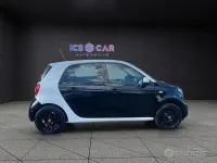 Usata Smart ForFour Passion 90 CV (66 kW) 2017 Nero Utilitaria