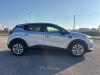 Usata Renault Captur Business 91 CV (66 kW) 2021 Gray SUV