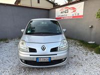 Usata Renault Modus Dynamique 75 CV (55 kW) 2009 Grigio Monovolume