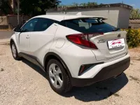 Usata Toyota C-HR 98 CV (72 kW) 2019 Bianco SUV