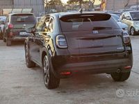 Usata Fiat 600 La Prima 101 CV (74 kW) 2024 Nero SUV