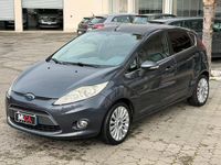 Usata Ford Fiesta Titanium 68 CV (50 kW) 2009 Grigio Utilitaria