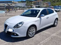 Usata Alfa Romeo Giulietta Business 120 CV (88 kW) 2016 Bianco Utilitaria