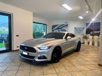 Usata Ford Mustang GT Fastback 421 CV (309 kW) 2017 Argento Utilitaria