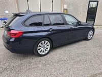 Usata BMW 318 150 CV (110 kW) 2015 Blu/azzurro Station wagon