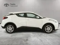 Usata Toyota C-HR Active 122 CV (89 kW) 2023 Bianco SUV