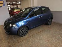 Usata Lancia Ypsilon Silver 69 CV (50 kW) 2022 Blu/azzurro Utilitaria