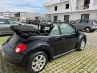 Usata VW New Beetle 105 CV (77 kW) 2007 Nero Utilitaria