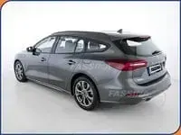 Usata Ford Focus ST-Line 155 CV (114 kW) 2025 Grigio scuro Station wagon