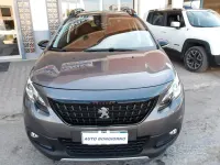 Używany Peugeot 2008 GT-line 110 KM (80 kW) 2018 Szary SUV