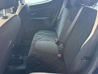 Usata Lancia Ypsilon Gold 69 CV (50 kW) 2018 Blu/azzurro Utilitaria