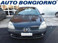 Usata Renault Clio II 82 CV (60 kW) 2005 Viola Berlina