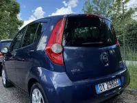 Usata Opel Agila Enjoy 65 CV (47 kW) 2010 Blu/azzurro Utilitaria