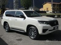 usata Toyota Land Cruiser 2.8 D4-D 5 porte Executive TETTO + GANCIO