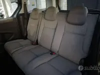 Usata Peugeot TePee Premium 90 CV (66 kW) 2011 Verde Monovolume