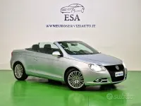 Usata VW Eos 200 CV (147 kW) 2008 Argento Cabrio