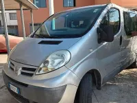 Usata Nissan Primastar 114 CV (83 kW) 2011 Grigio Monovolume