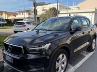 Usata Volvo XC40 Momentum 150 CV (110 kW) 2019 Nero SUV