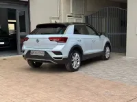 Usata VW T-Roc Advance 116 CV (85 kW) 2018 Grigio SUV