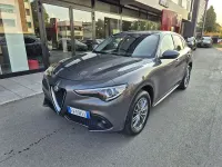 Usata Alfa Romeo Stelvio Executive 210 CV (154 kW) 2019 Grigio scuro SUV