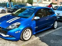 Usata Renault Clio III R.S. 203 CV (149 kW) 2011 Bluazzurro Berlina