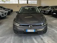 Usata VW Polo Life 80 CV (58 kW) 2024 Grigio scuro Utilitaria