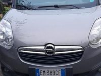 Usata Opel Combo 105 CV (77 kW) 2012 Grigio Monovolume
