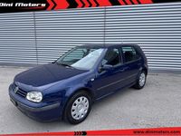 Usata VW Golf IV Highline 101 CV (74 kW) 2001 Blu Berlina