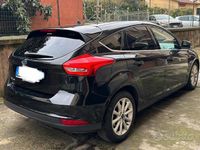 Usata Ford Focus Titanium 120 CV (88 kW) 2017 Nero Berlina
