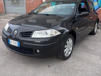Usado Renault Mégane II 106 CV (77 kW) 2006 Negro Berlina