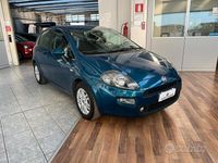 Usata Fiat Punto Lounge 95 CV (69 kW) 2014 Blu Utilitaria