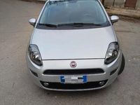 Usata Fiat Grande Punto 95 CV (69 kW) 2017 Grigio Utilitaria